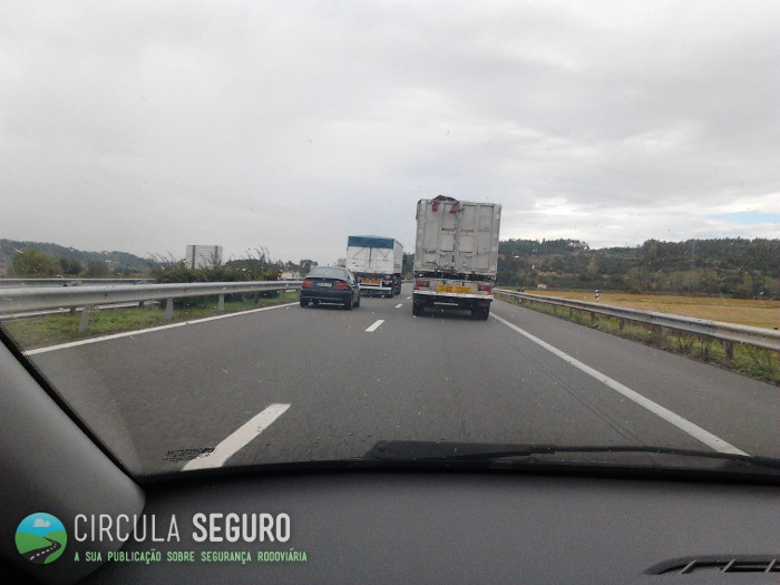 A interminável ultrapassagem dos automóveis pesados