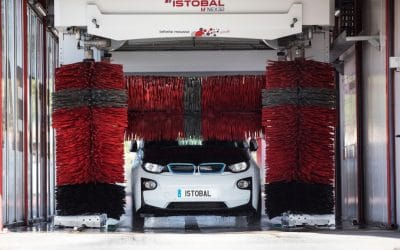 Lavar um carro elétrico será diferente de lavar um veículo convencional?