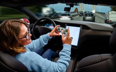 Euro NCAP alerta sobre os riscos do piloto automático em carros semi-autónomos