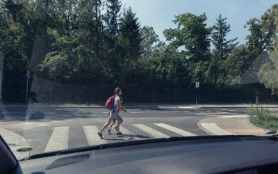 Crianças: Guia de primeiros socorros para acidentes na estrada